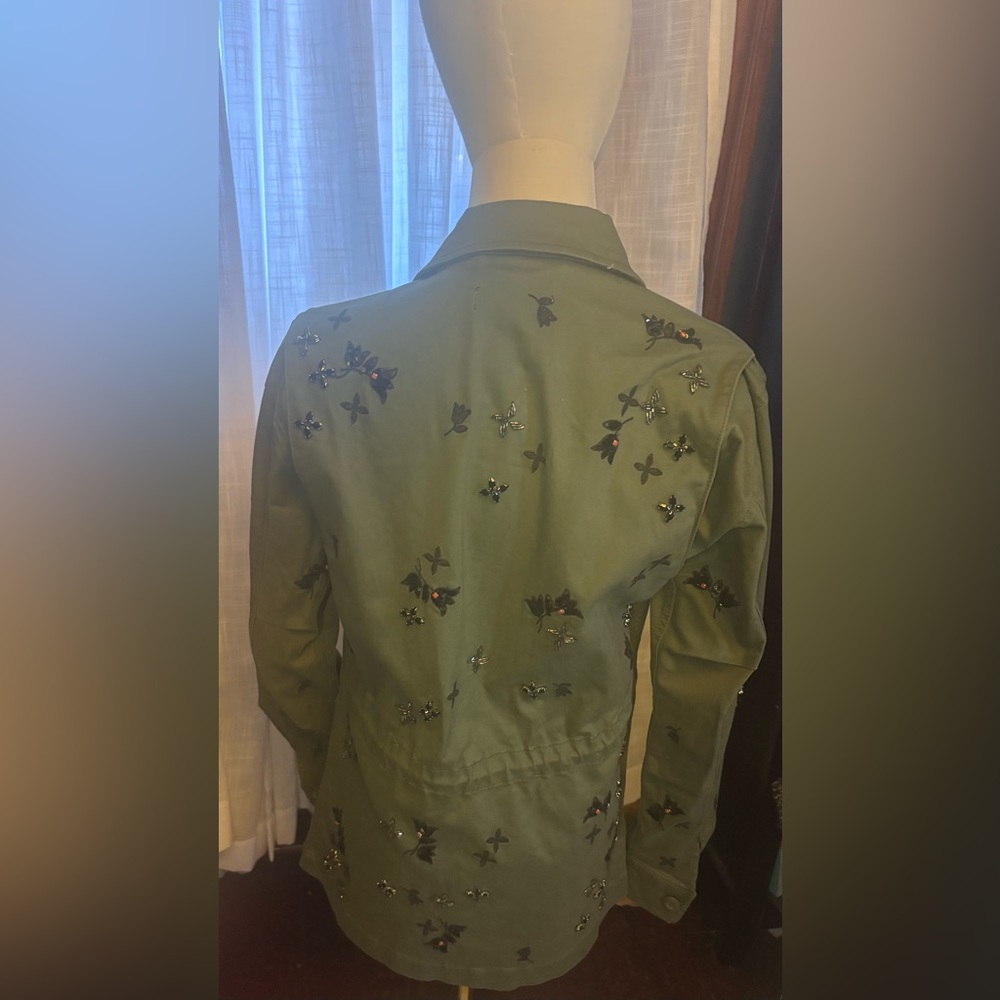 Scripted Embellished Green Jacket - Picture 5 of 10